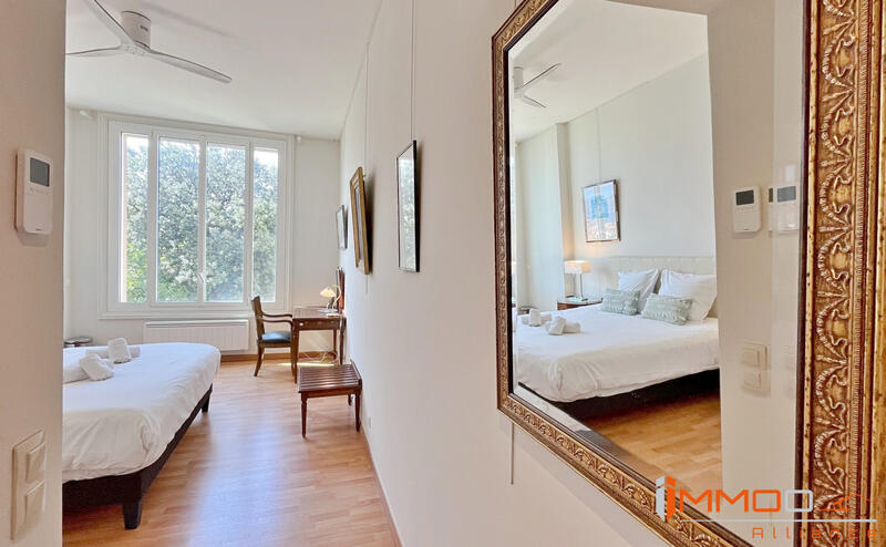 Appartement - 173 m² - 7 pièces