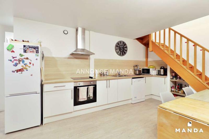 Chambre - 9 m² - 5 pièces