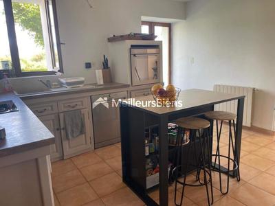 Maison - 140 m² - 4 pièces