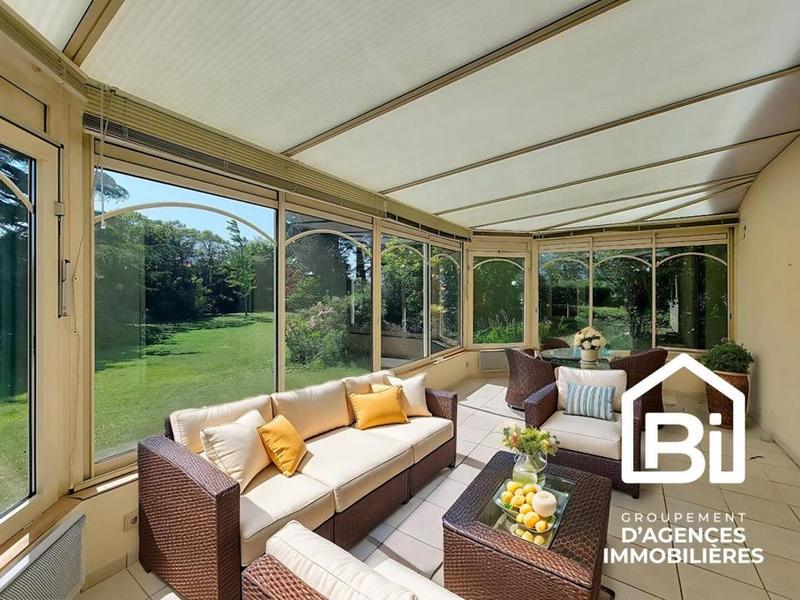 Maison - 189 m² - 6 pièces