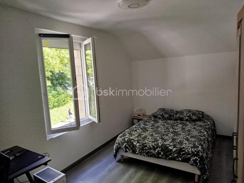 Maison - 248 m² - 11 pièces