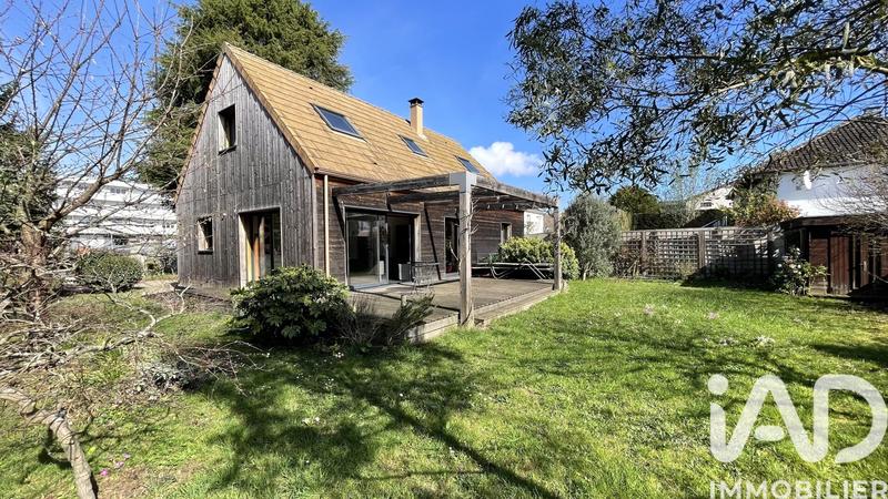 Maison - 101 m² - 5 pièces