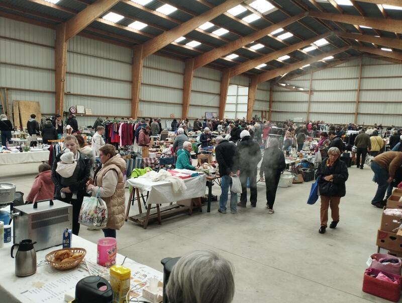 Foire à tout couverte