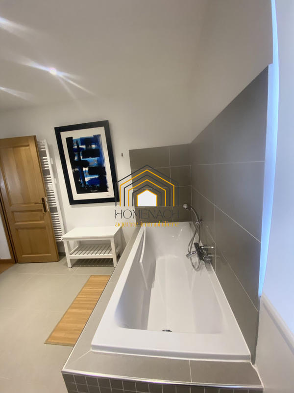 Maison traditionnelle - 145 m² - 4 pièces