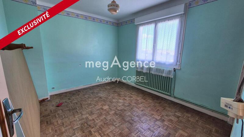 Maison - 98 m² - 6 pièces