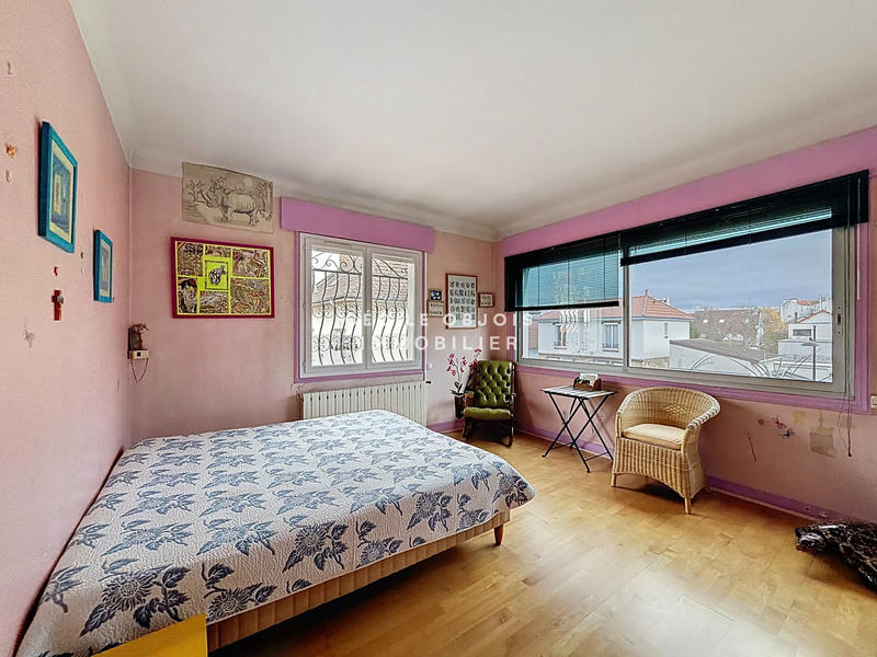 Maison ancienne - 220 m² - 7 pièces