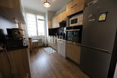 Appartement - 81 m² - 4 pièces