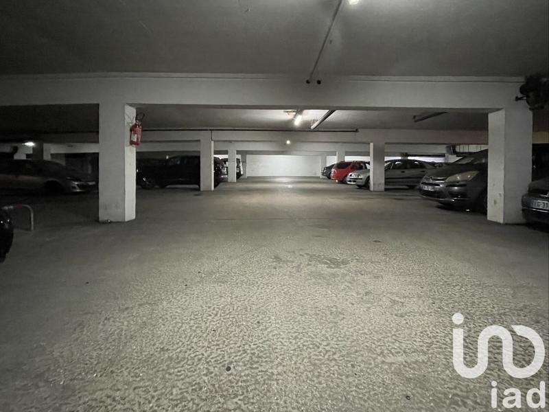 Parking - 11 m²