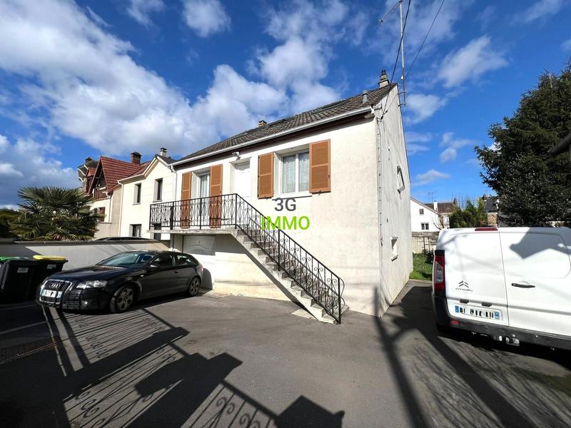 Maison - 120 m² - 7 pièces