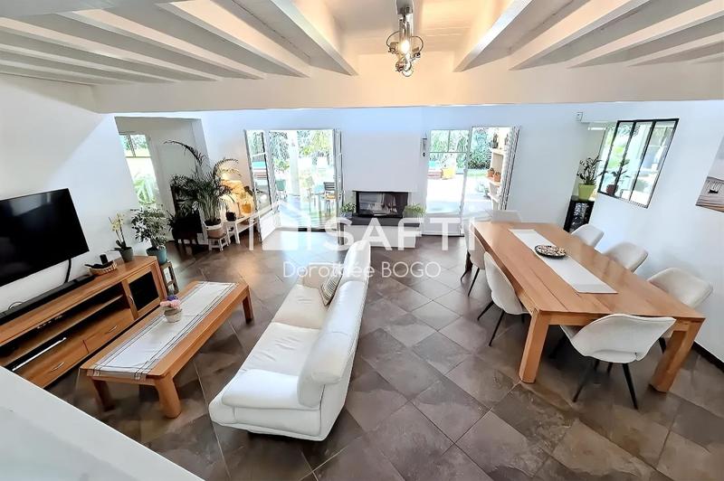 Maison - 150 m² - 5 pièces