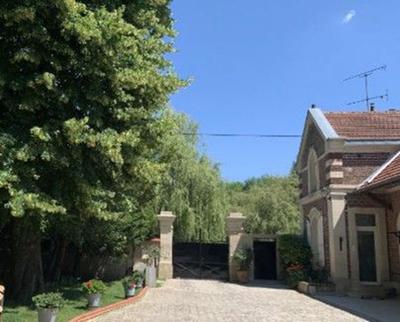 Propriété - 471 m²