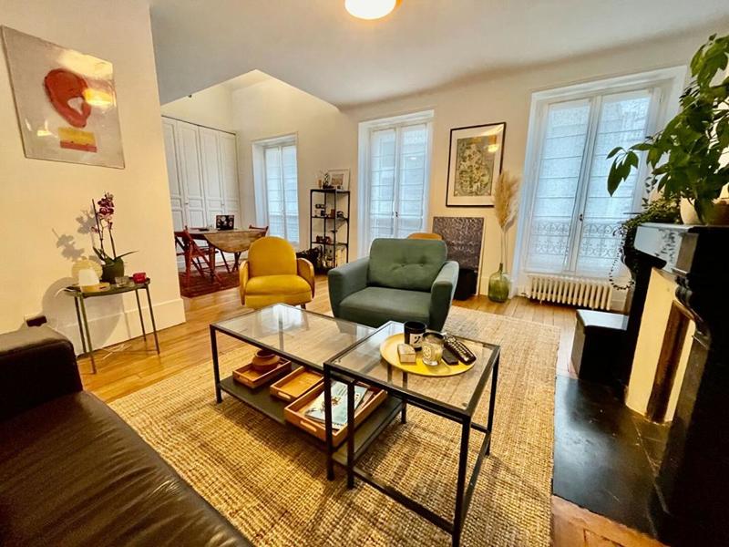 Appartement - 62 m² - 2 pièces