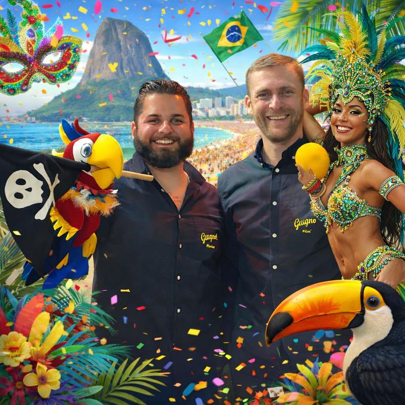 Guignol et Rio le majestueux perroquet