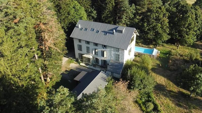 Maison - 500 m² - 17 pièces