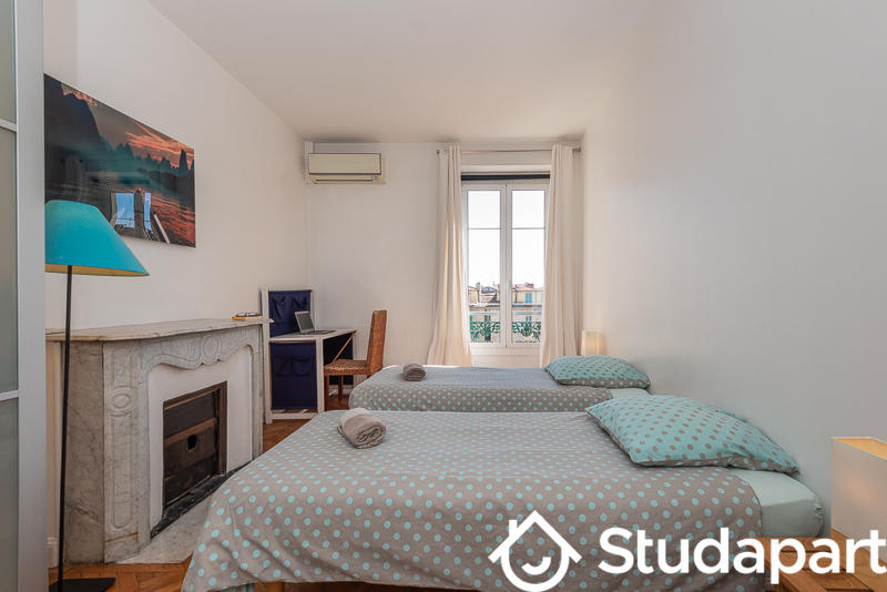 Appartement - 100 m² - 4 pièces