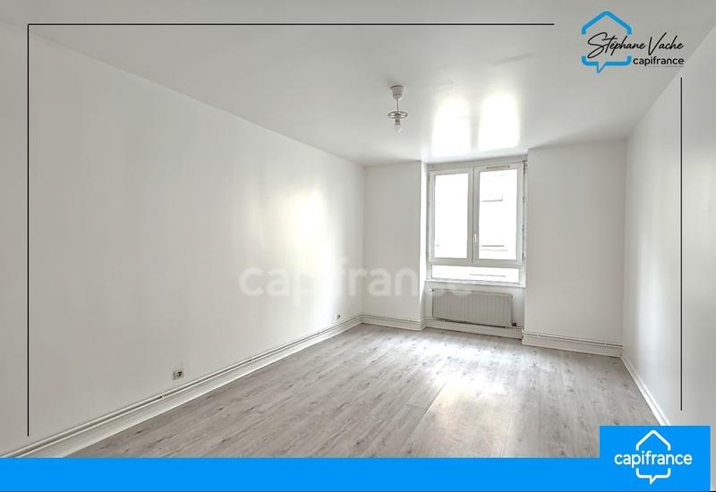 Appartement - 80 m² - 3 pièces