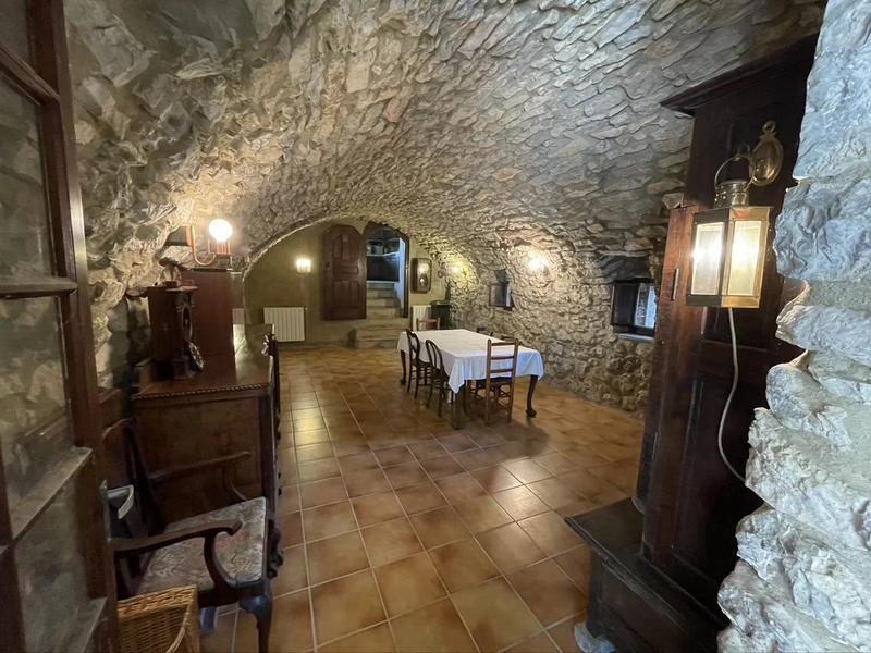 Maison - 190 m² - 8 pièces