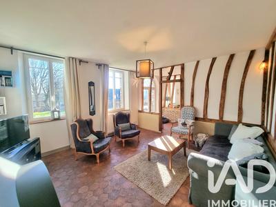 Maison - 200 m² - 10 pièces