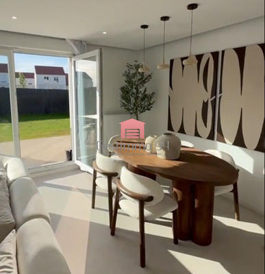 Maison contemporaine - 82 m² - 4 pièces