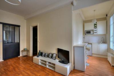 Studio - 25 m² - 1 pièce