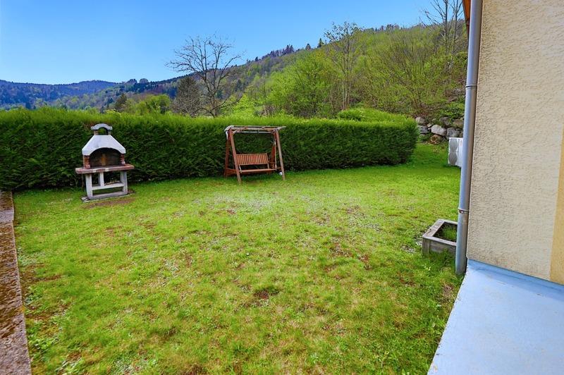 Maison - 211 m² - 7 pièces