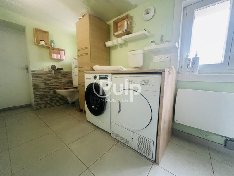 Maison - 90 m² - 7 pièces