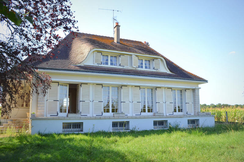 Maison - 147 m² - 6 pièces