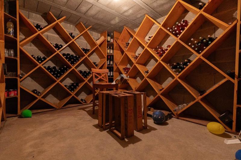 Demeure - 292 m² - 5 pièces