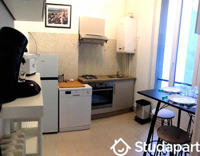 Chambre - 15 m² - 1 pièce