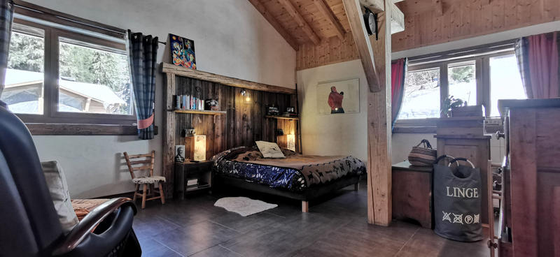 Maison - 320 m² - 7 pièces