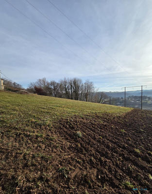 Terrain - 2 560 m²