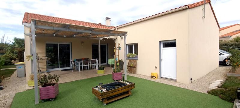 Maison - 102 m² - 5 pièces
