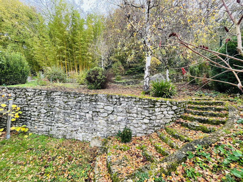 Maison - 207 m² - 6 pièces