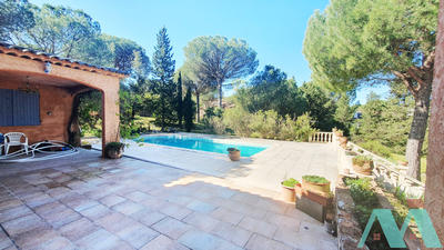 Maison - 173 m² - 7 pièces