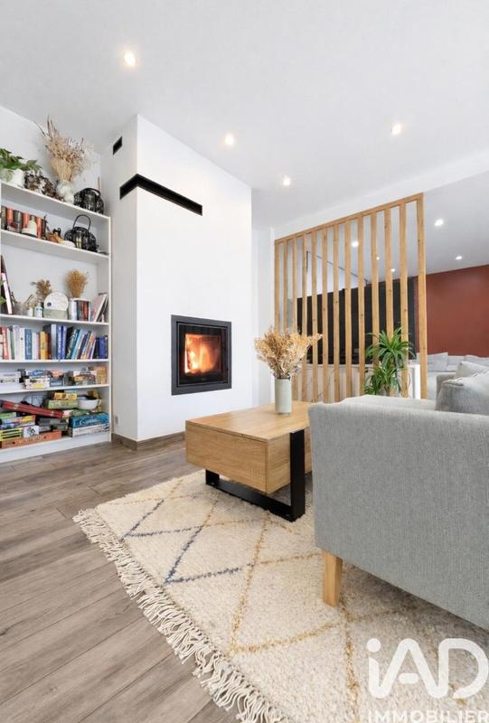 Maison - 190 m² - 5 pièces