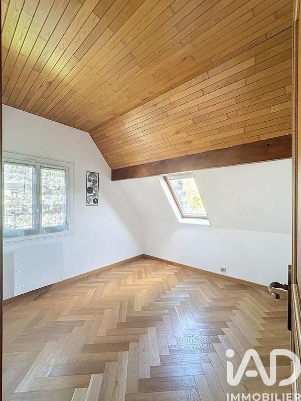 Maison - 122 m² - 5 pièces