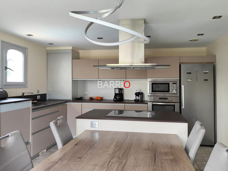 Villa - 134 m² - 5 pièces