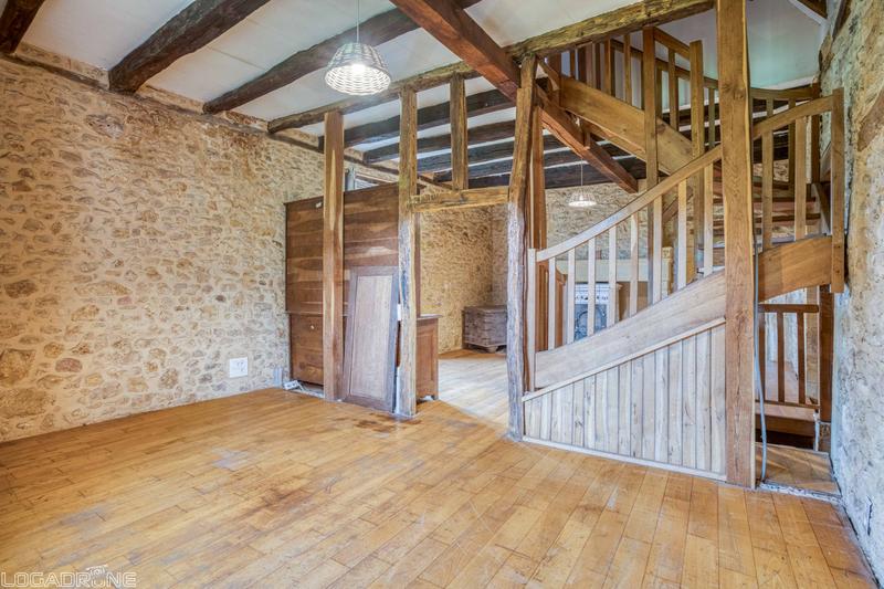 Maison traditionnelle - 126 m² - 6 pièces