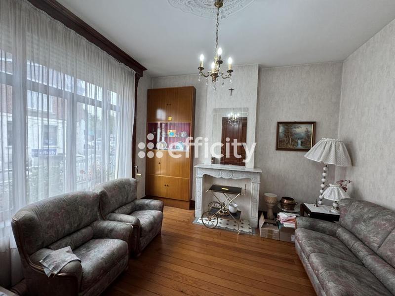 Maison - 138 m² - 8 pièces