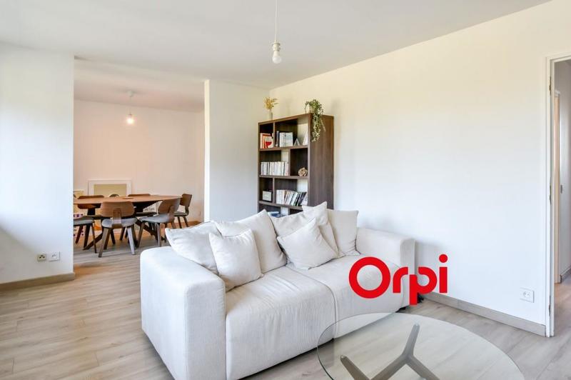 Appartement - 75 m² - 4 pièces