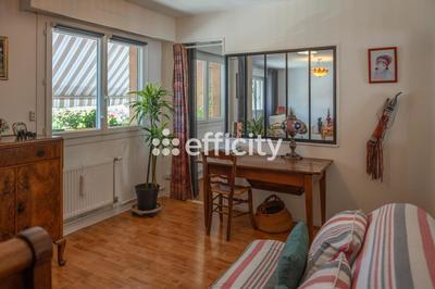 Appartement - 103 m² - 5 pièces