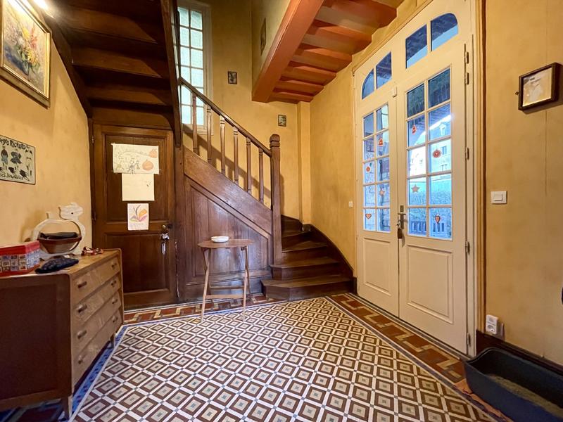 Maison ancienne - 151 m² - 6 pièces