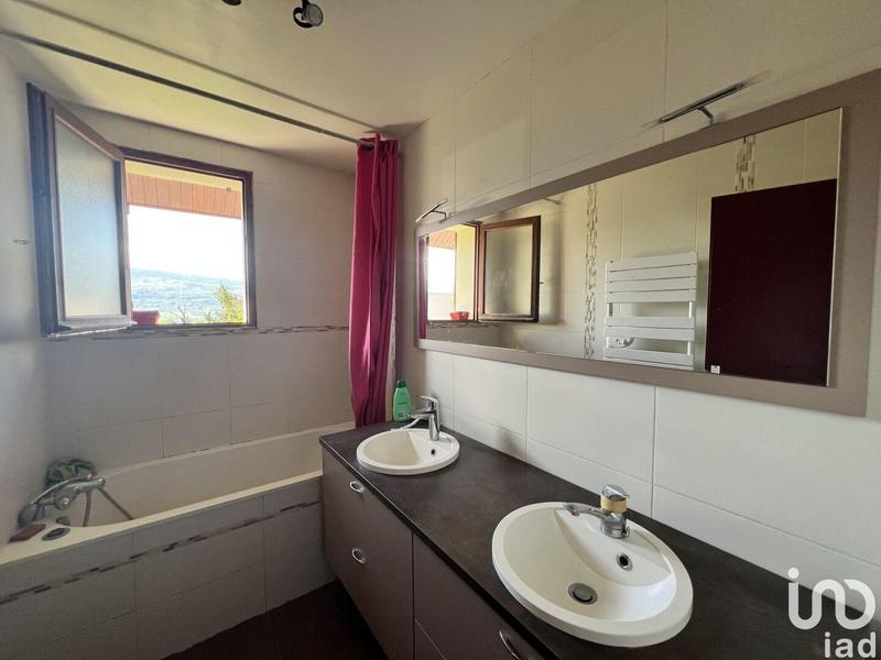 Maison - 112 m² - 5 pièces