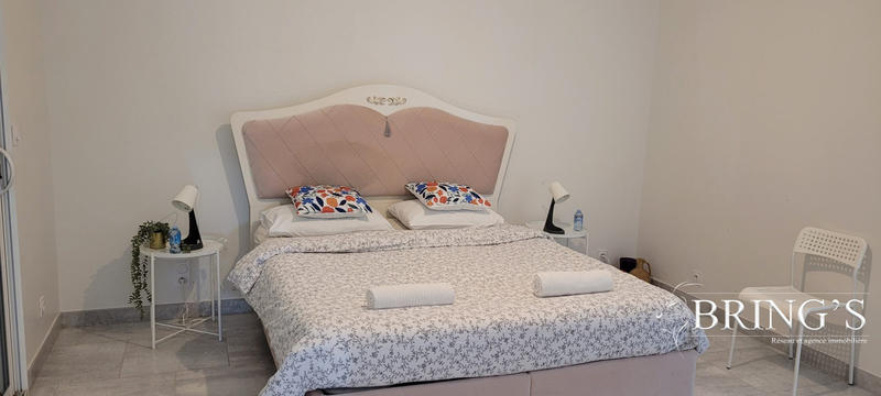 Maison contemporaine - 168 m² - 7 pièces