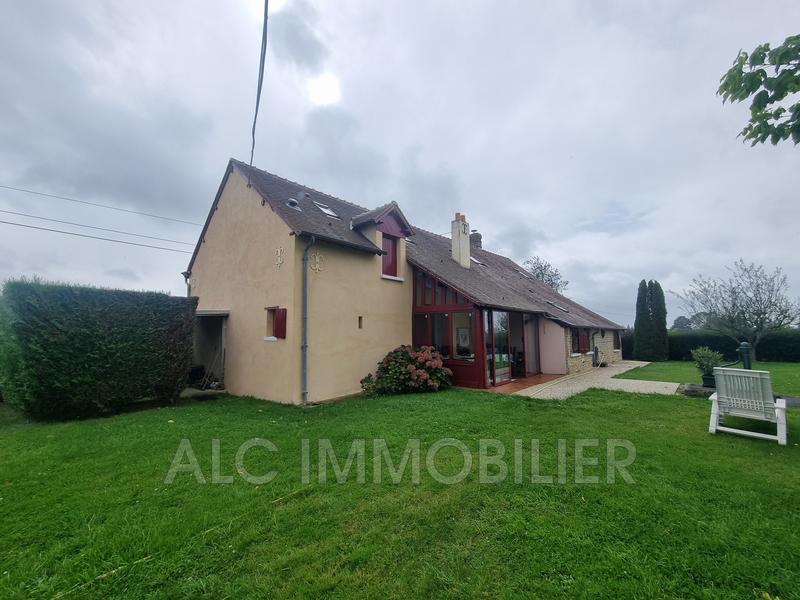 Maison - 151 m² - 6 pièces