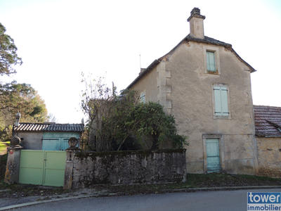 Maison - 93 m² - 4 pièces