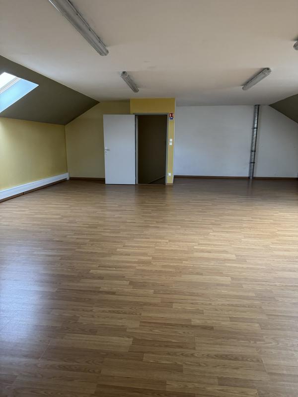 Bureau - 120 m²
