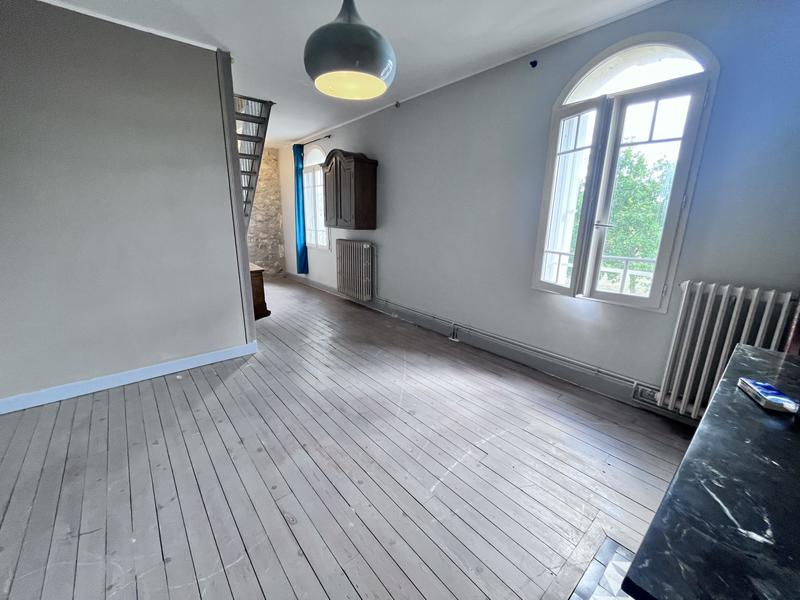 Maison ancienne - 316 m² - 12 pièces