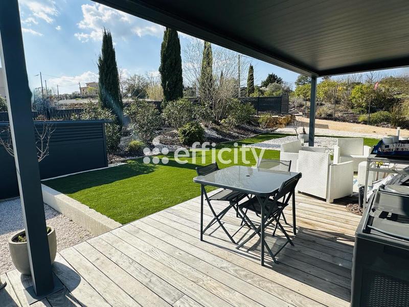 Villa - 138 m² - 8 pièces