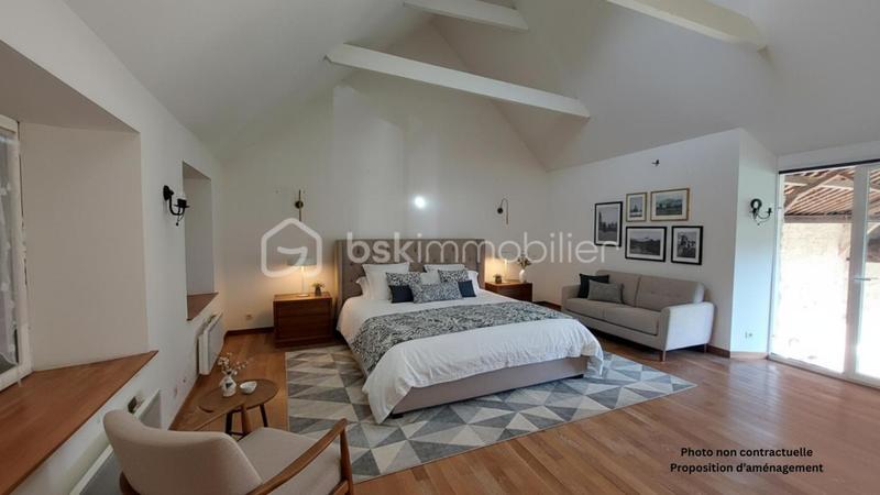 Maison en pierre - 178 m² - 7 pièces